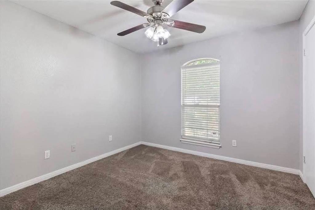 706 Rolling Hills Drive Property Photo 6