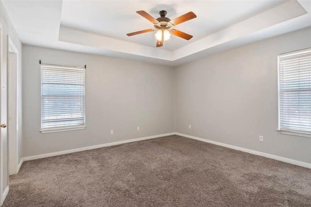 706 Rolling Hills Drive Property Photo 7
