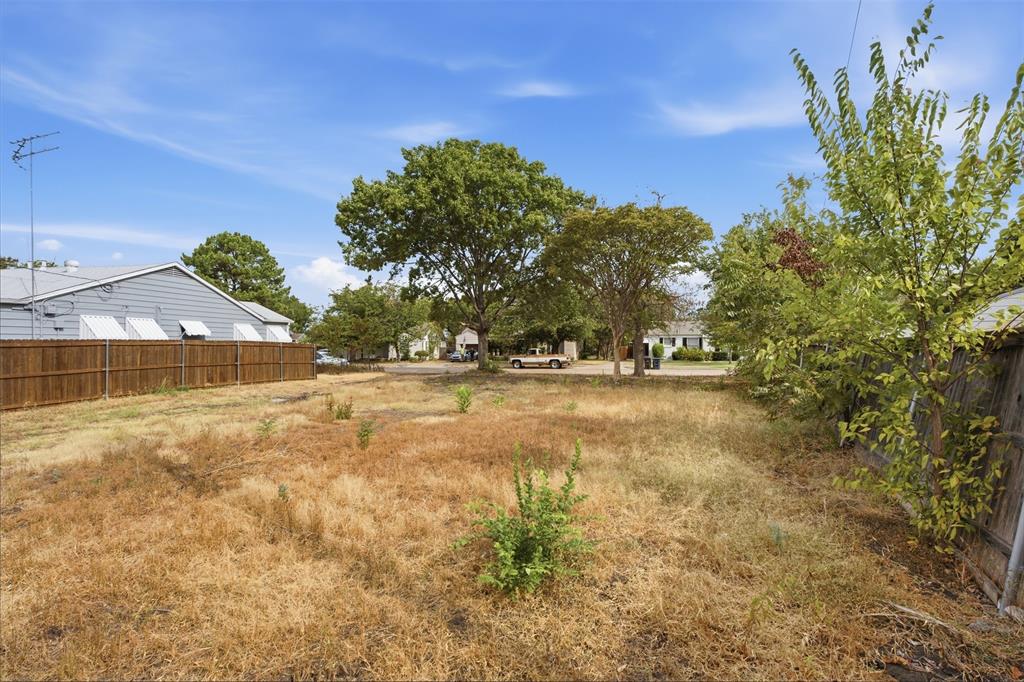 3413 Cloer Drive Property Photo 6