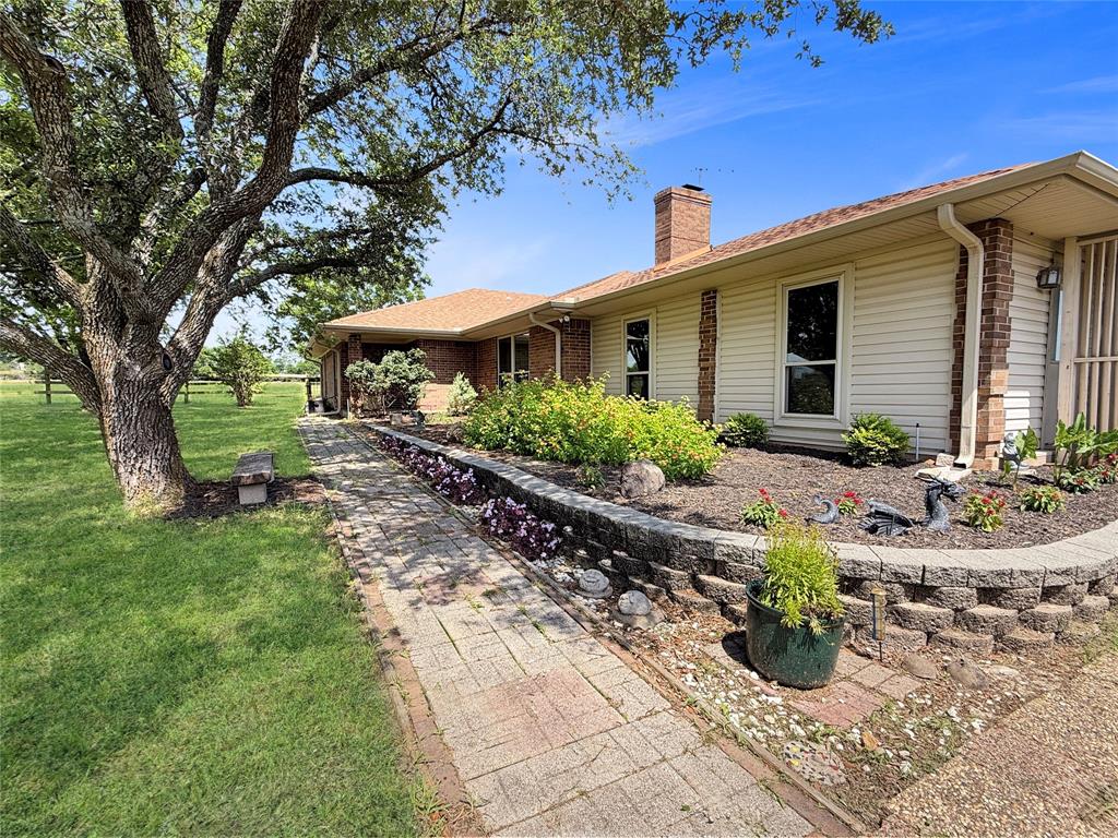 12099 County Road 1028 Property Photo 1