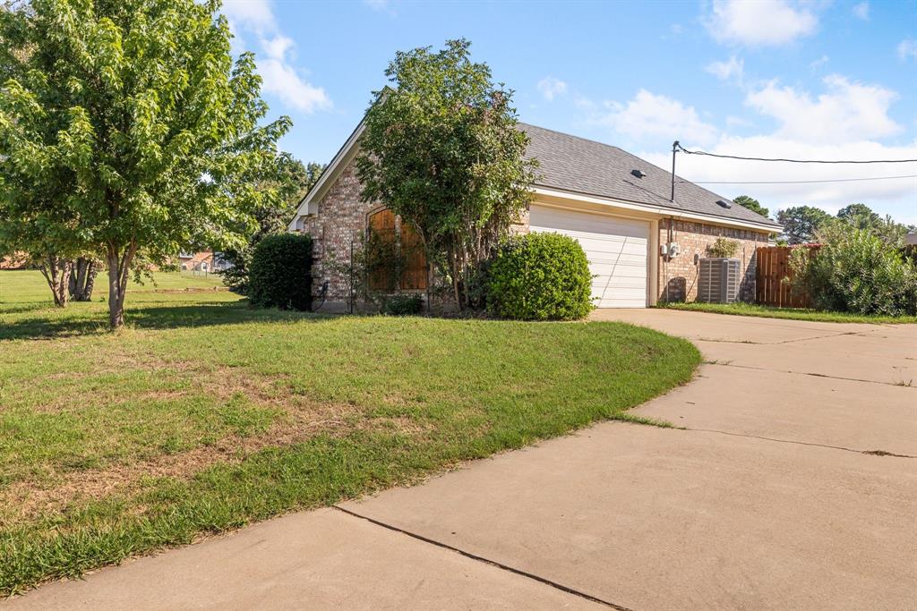 2609 Castle Road Property Photo 4