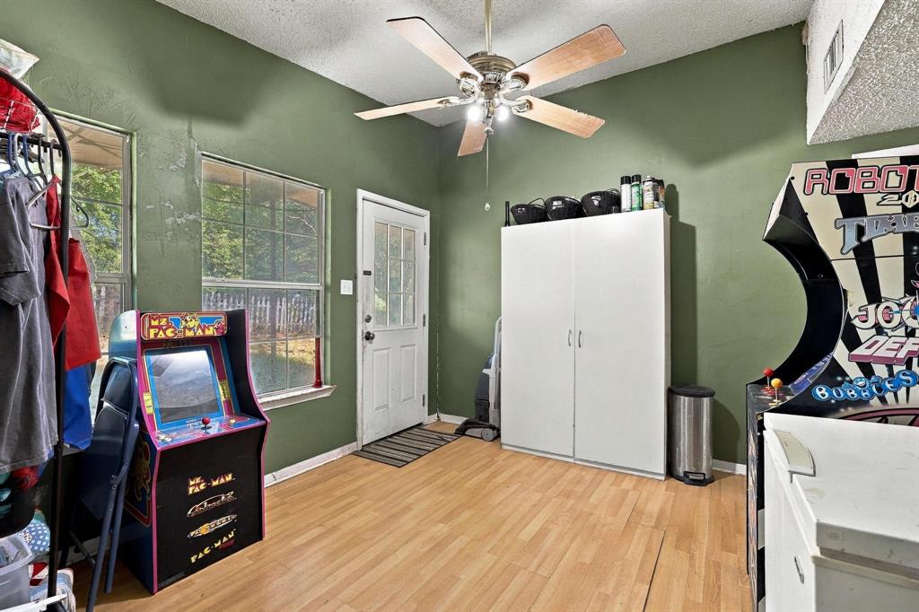5501 Camino Dos Lagos Drive Property Photo 14