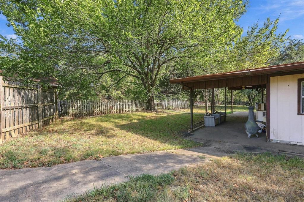 5501 Camino Dos Lagos Drive Property Photo 24