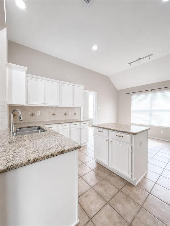 10201 Max Lane Property Photo 14