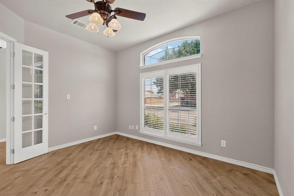 10201 Max Lane Property Photo 17