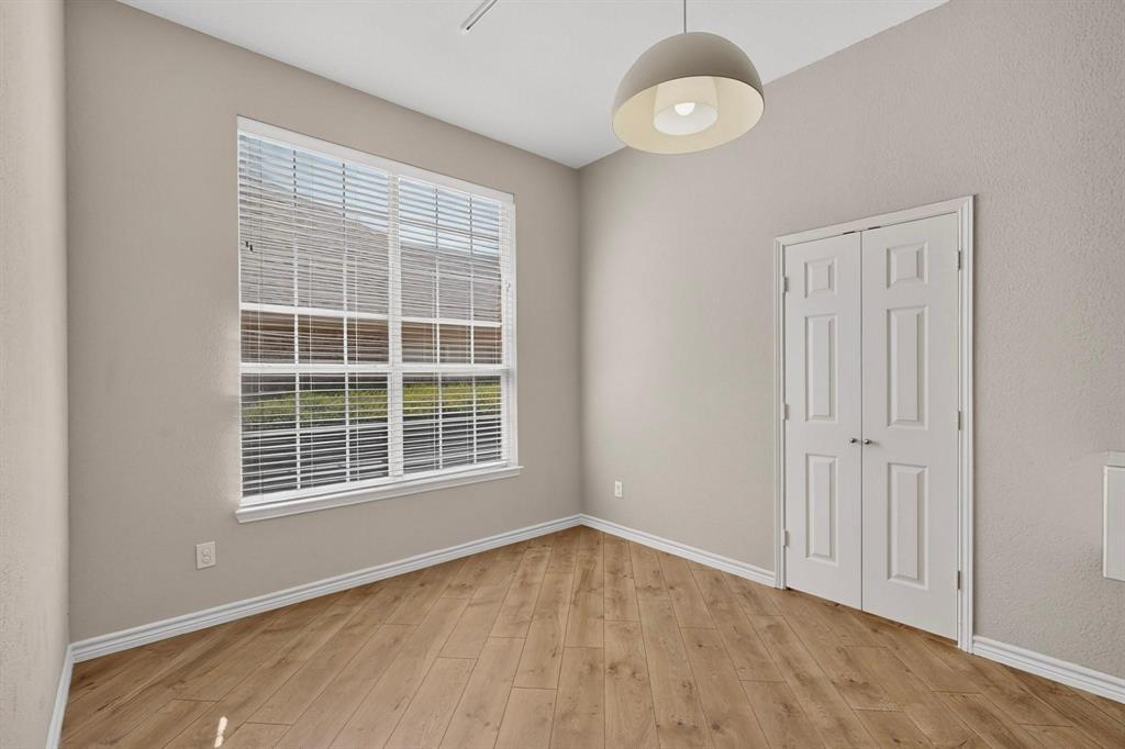 10201 Max Lane Property Photo 18
