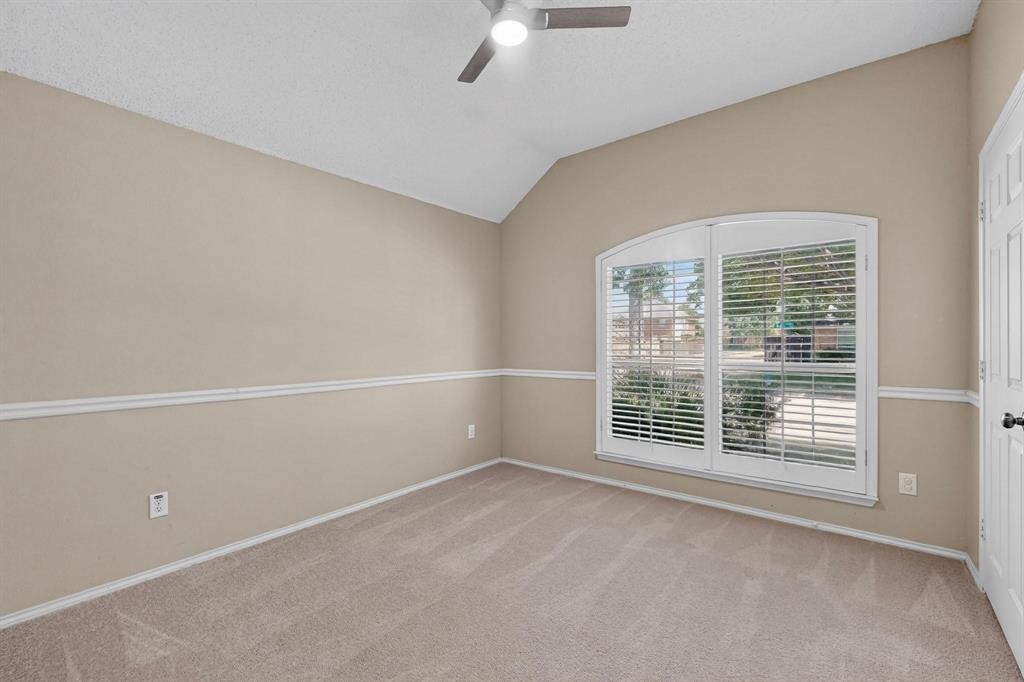 10201 Max Lane Property Photo 33