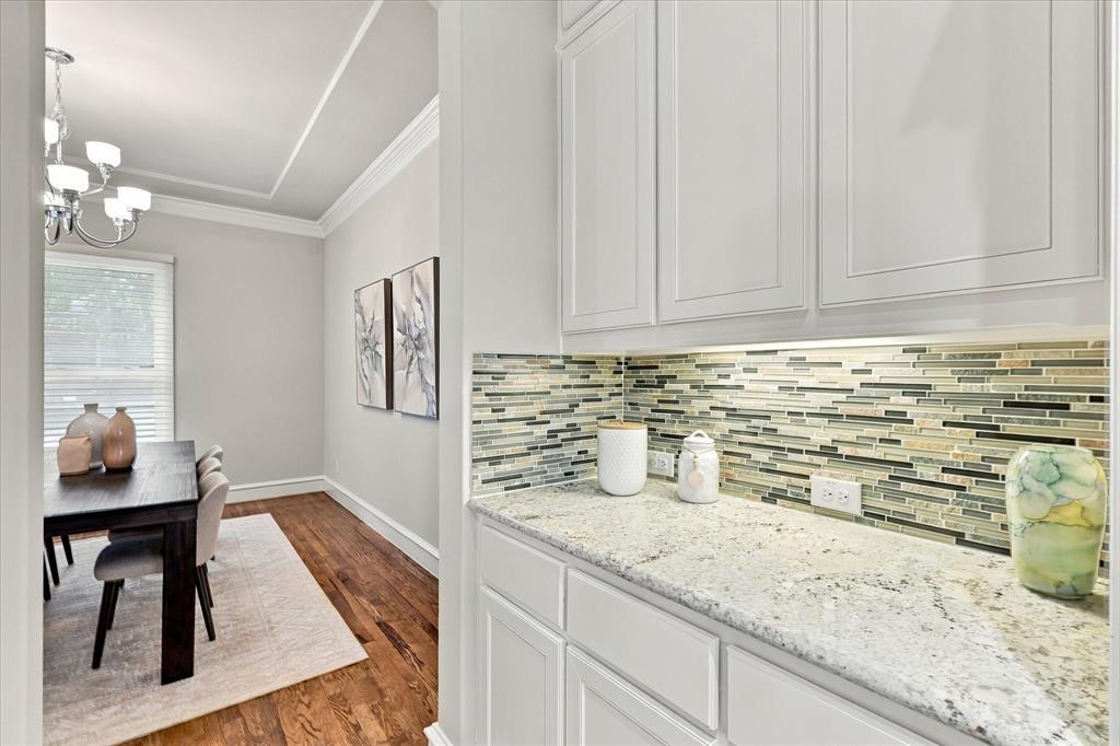 6200 Corsica Way Property Photo 12