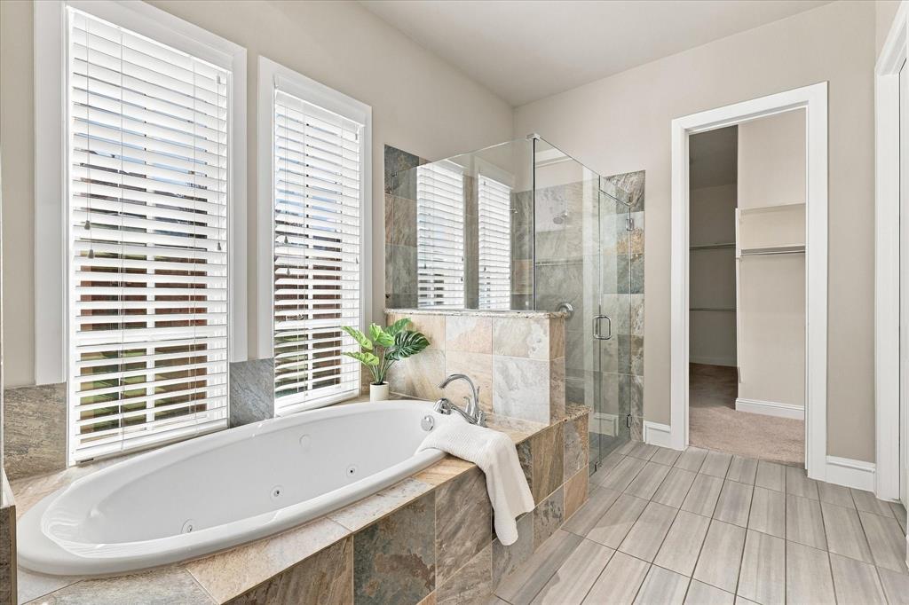 6200 Corsica Way Property Photo 15