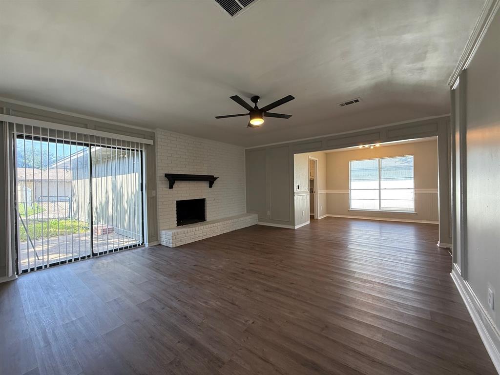 7202 Timberline Drive Property Photo 3