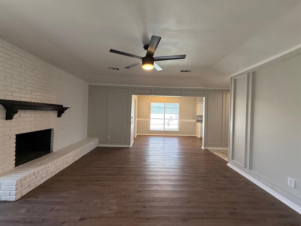7202 Timberline Drive Property Photo 5