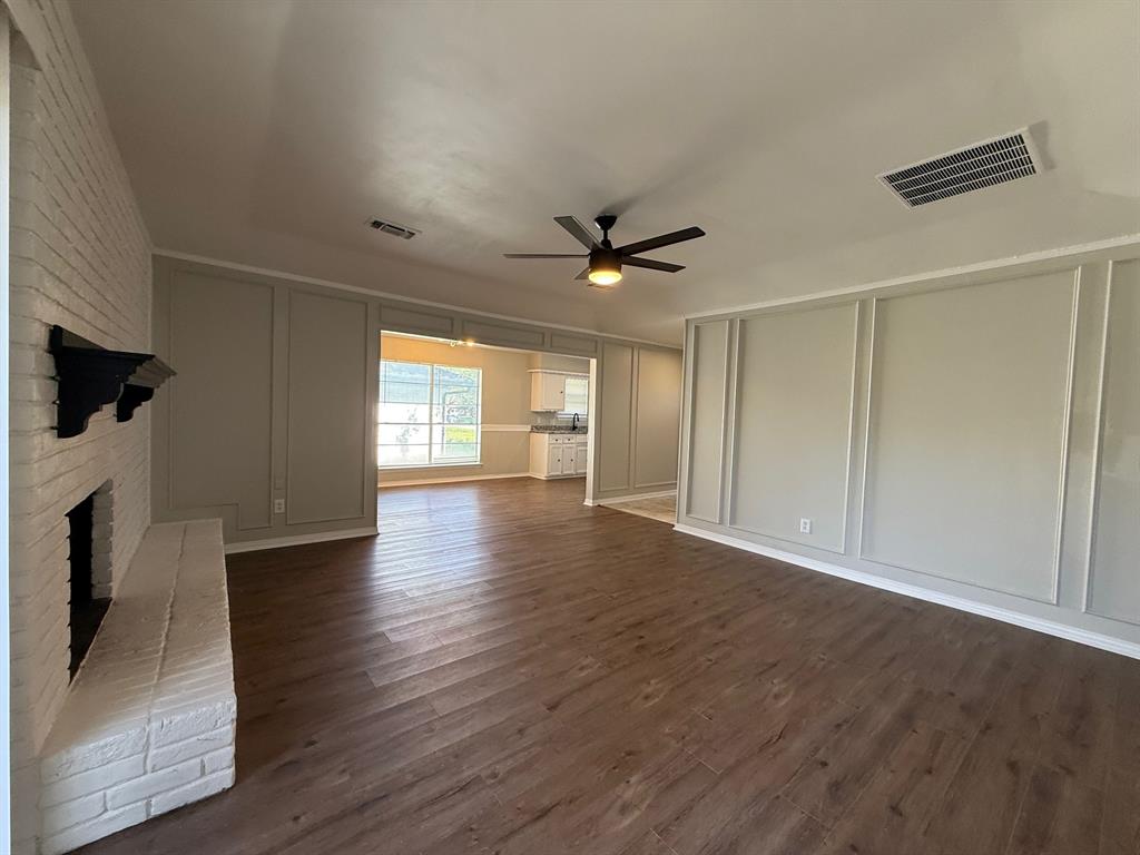7202 Timberline Drive Property Photo 6