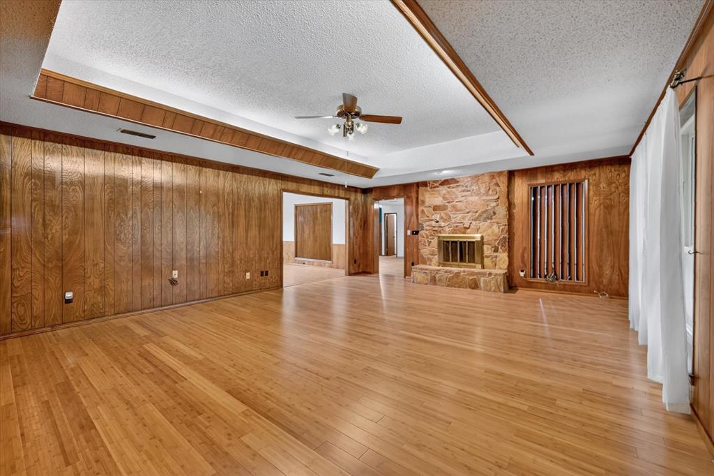 12099 County Rd 1028 Property Photo 18