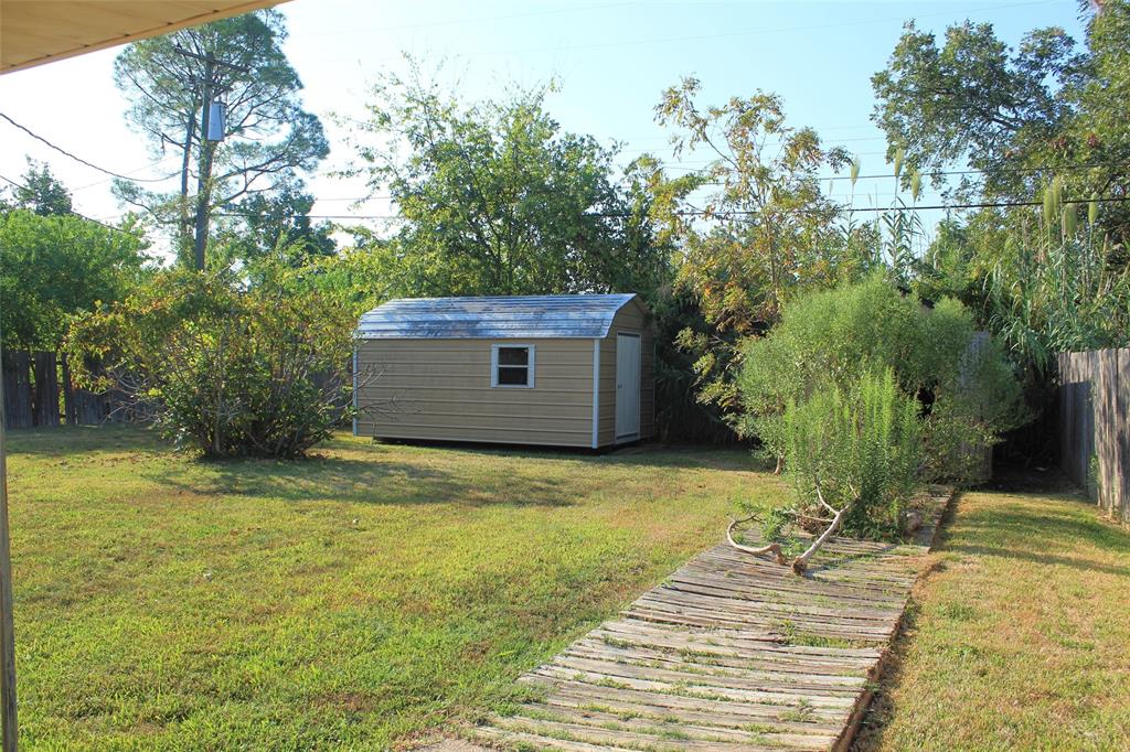 2610 Plantation Drive Property Photo 2