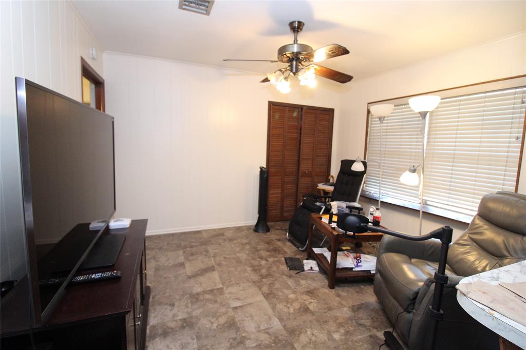 2610 Plantation Drive Property Photo 6