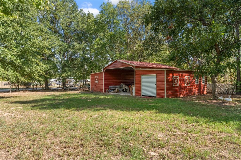718 Suncrest Drive Property Photo 2