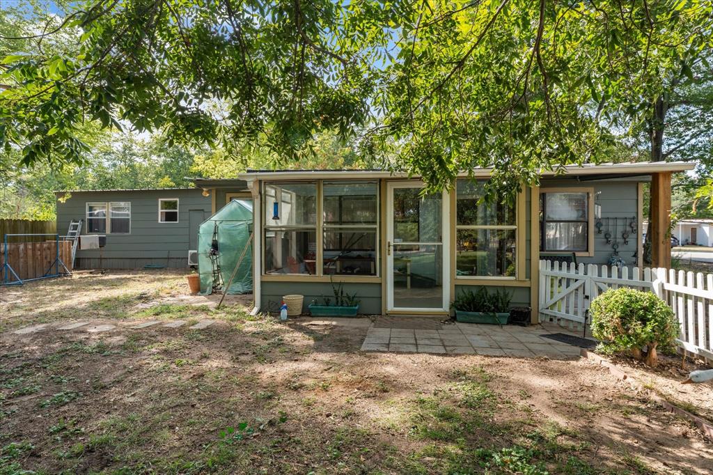 718 Suncrest Drive Property Photo 24