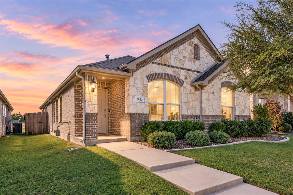 5833 Dew Plant Way Property Photo 1