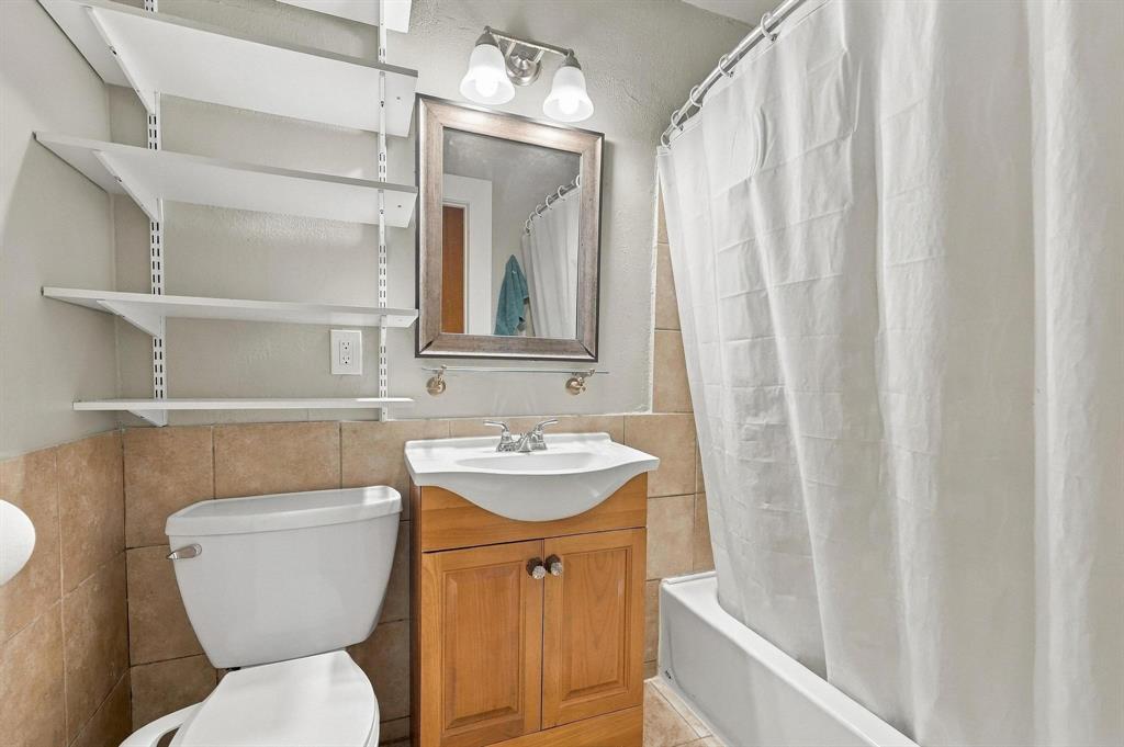 806 W Gandy Street Property Photo 26