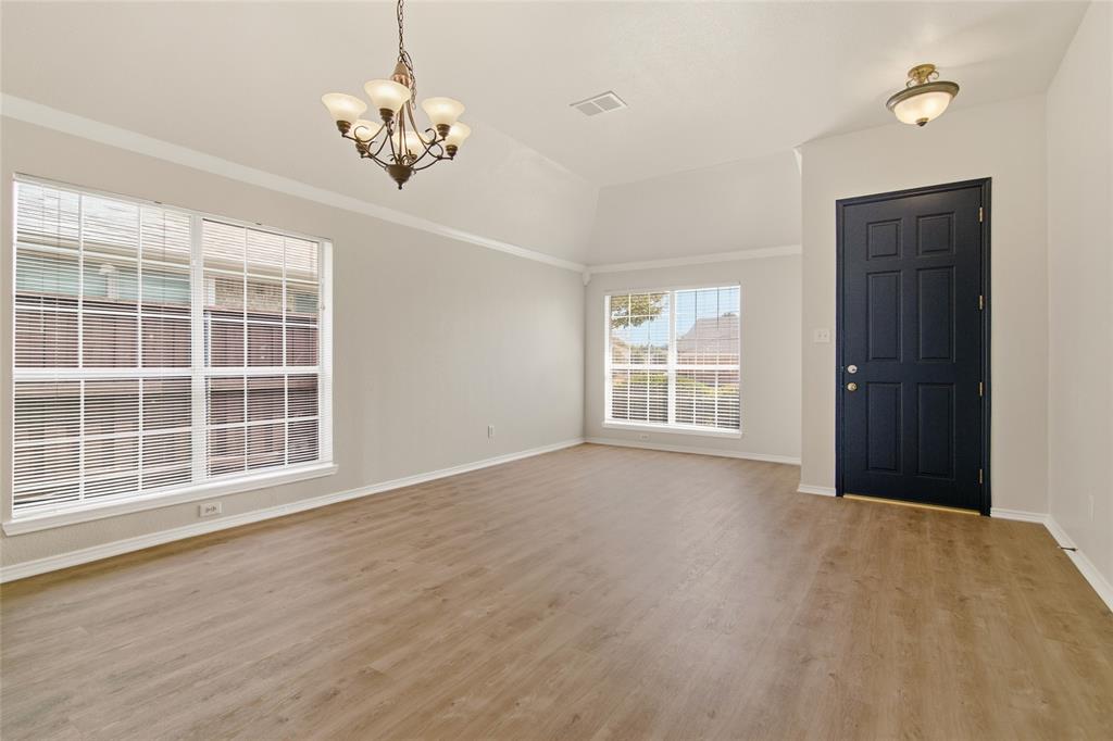 10610 Stone Falls Lane Property Photo 2
