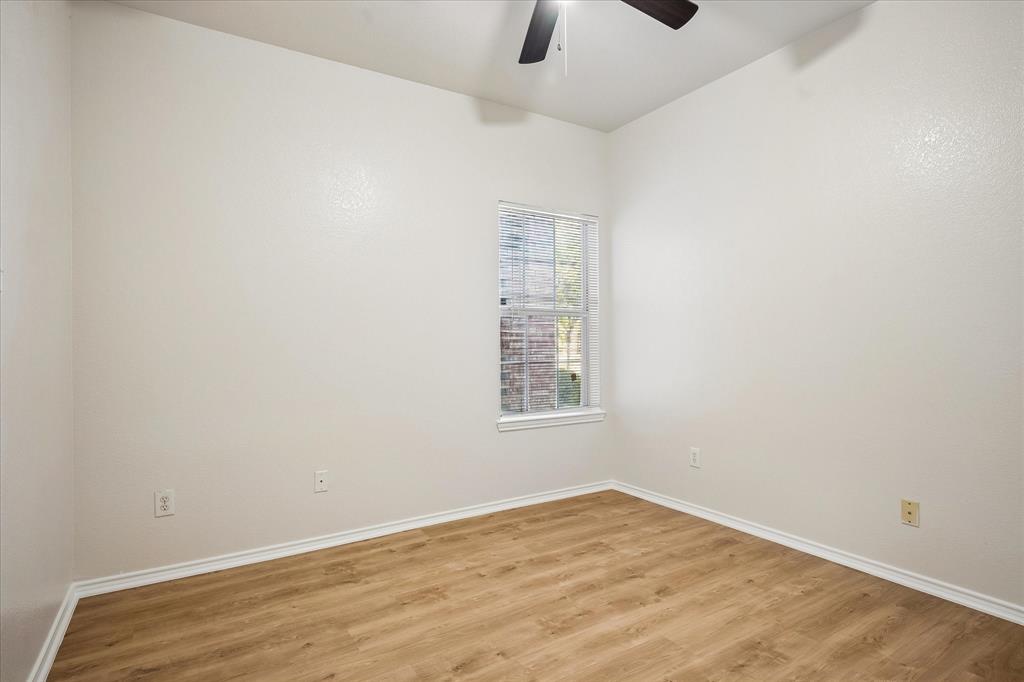 10610 Stone Falls Lane Property Photo 13