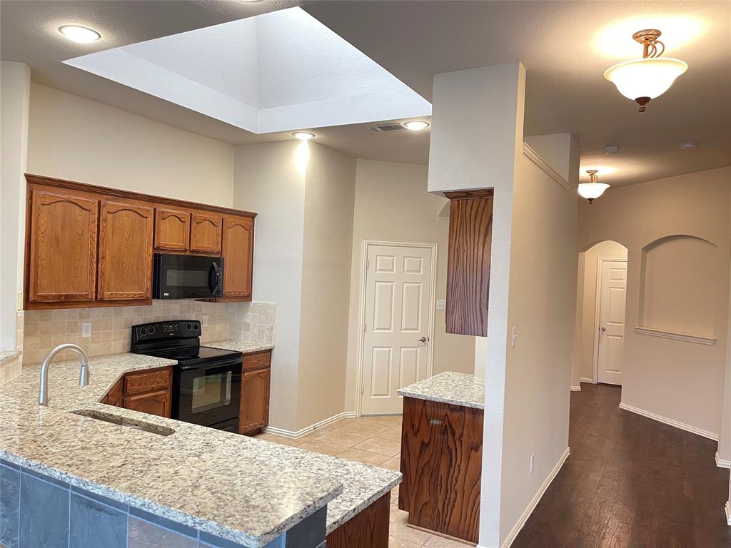 2865 Spotted Owl Drive Property Photo 18