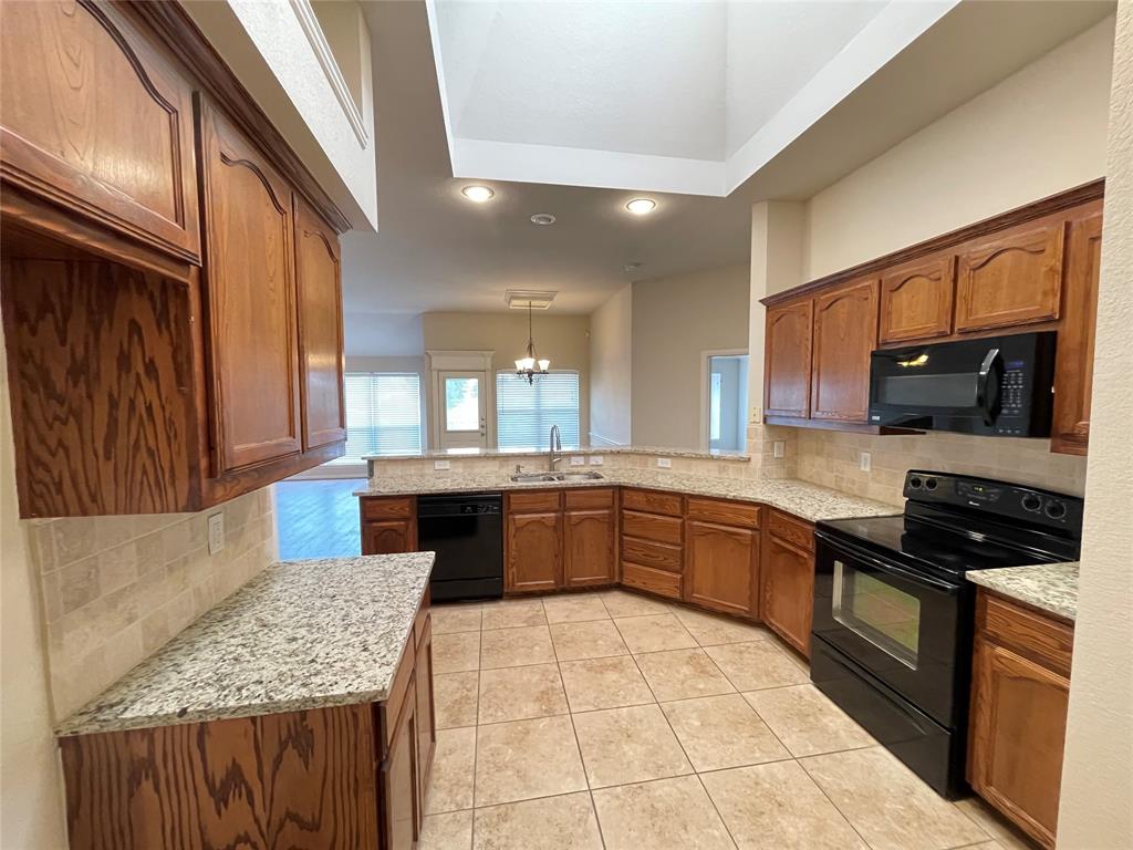 2865 Spotted Owl Drive Property Photo 19