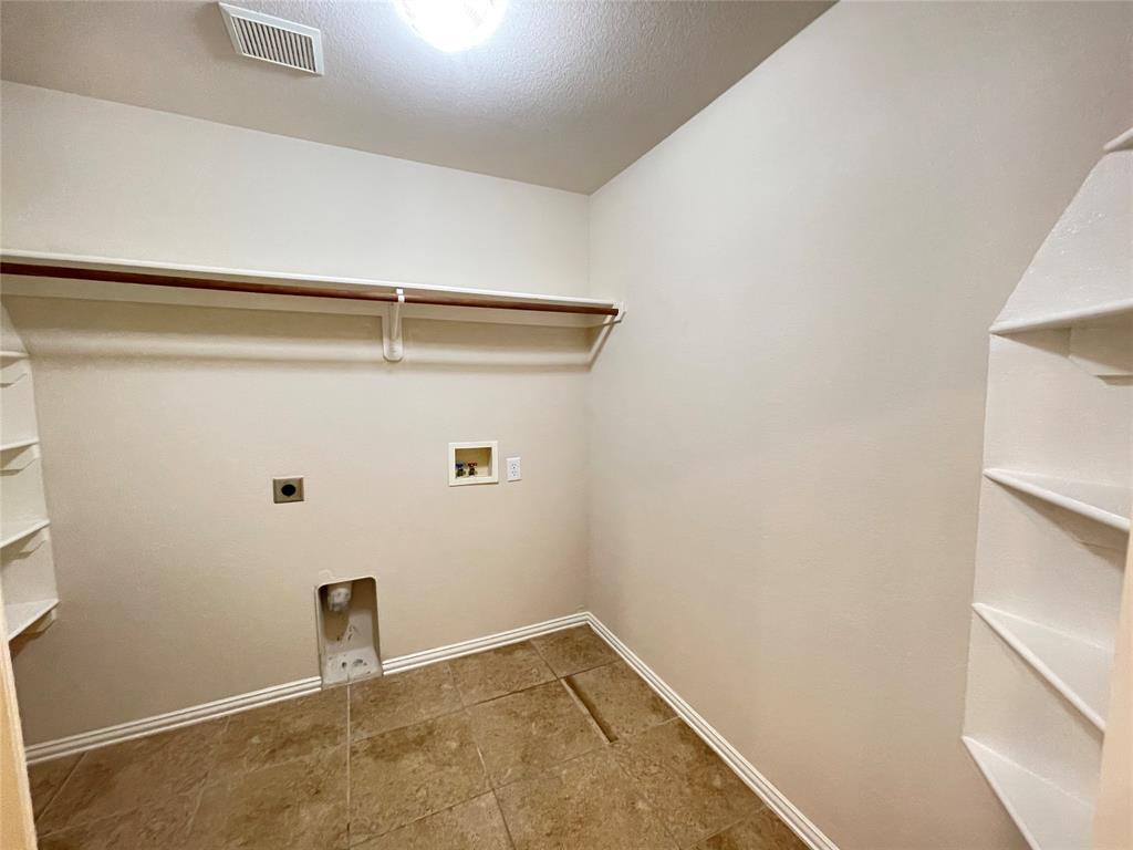 2865 Spotted Owl Drive Property Photo 21