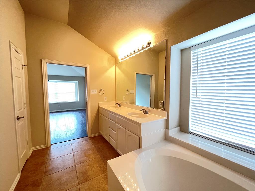 2865 Spotted Owl Drive Property Photo 28