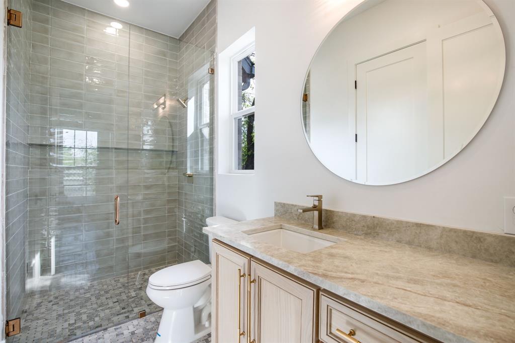 6162 Prospect Avenue Property Photo 18