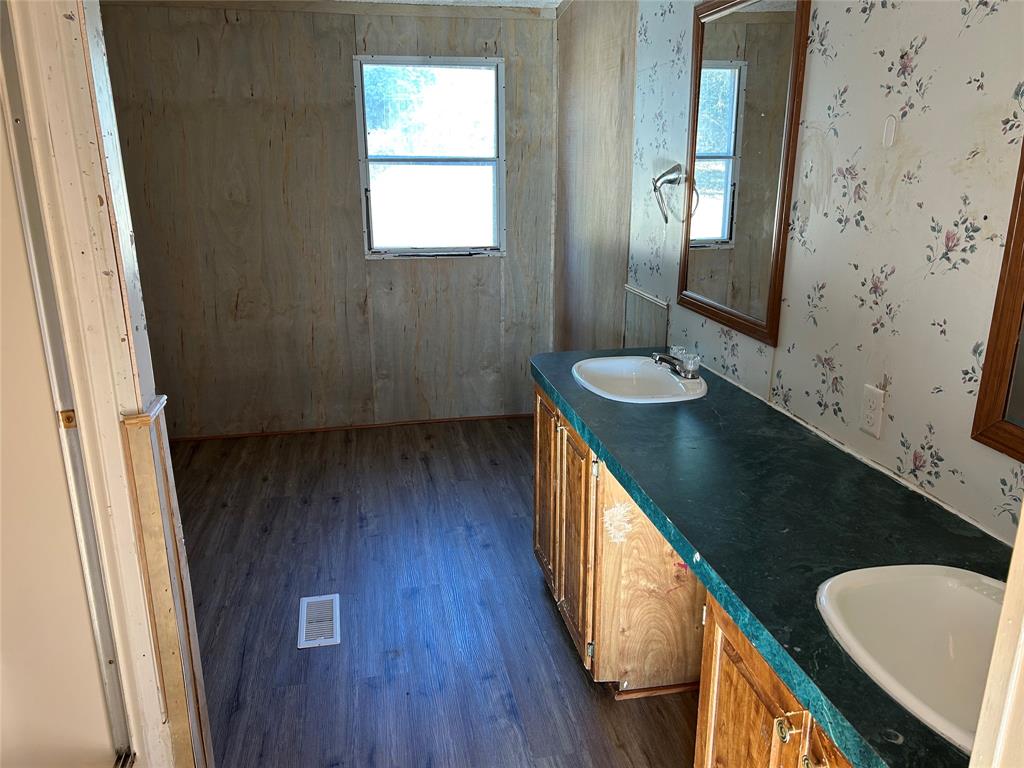 118 Hilltop Meadows Drive Property Photo 8