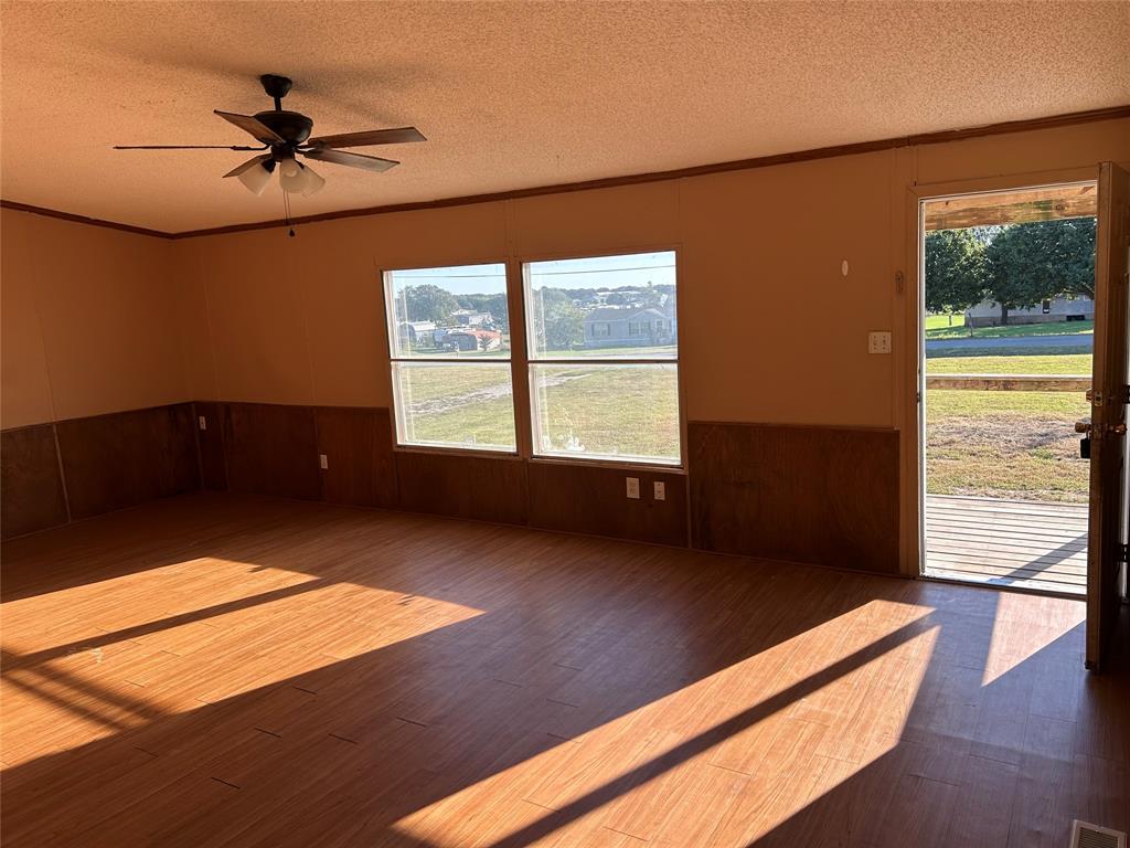 118 Hilltop Meadows Drive Property Photo 13