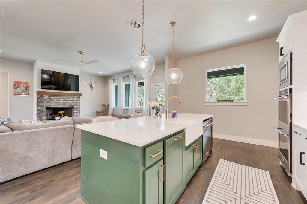 301 Sharla Smelley Road Property Photo 11
