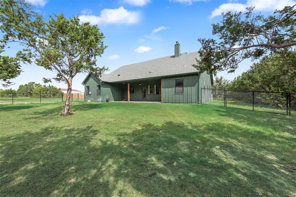 301 Sharla Smelley Road Property Photo 32