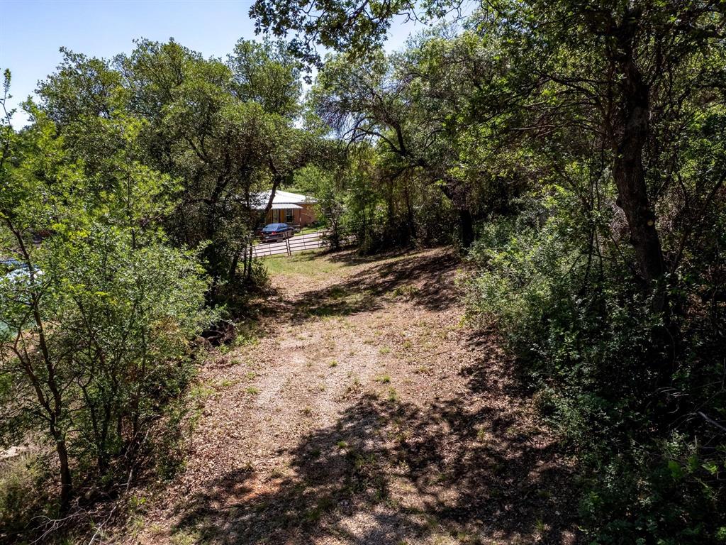 6912 Ireland Drive Property Photo 9