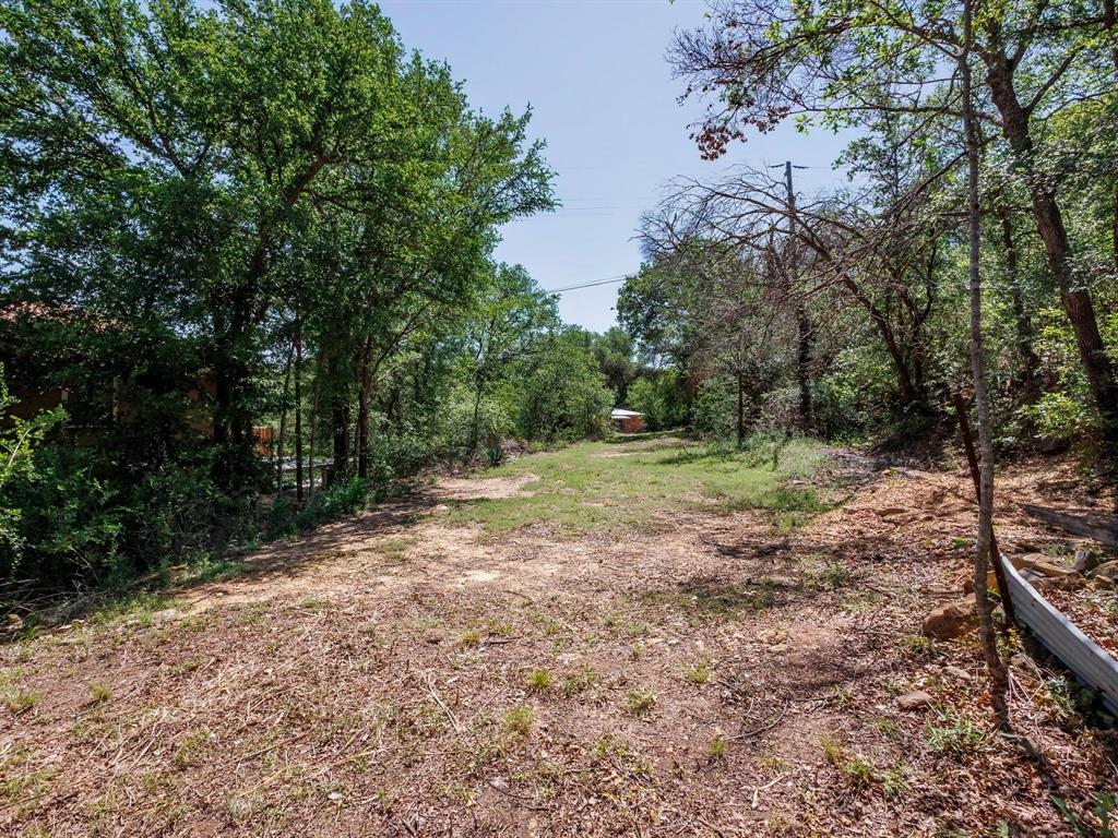 6912 Ireland Drive Property Photo 12