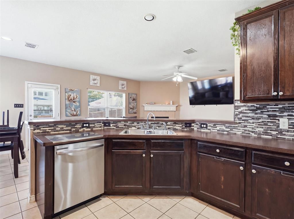 2159 Fair Weather Drive Property Photo 1