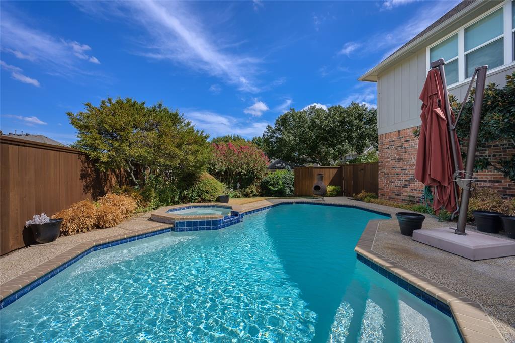 8024 Alderwood Place Property Photo 3