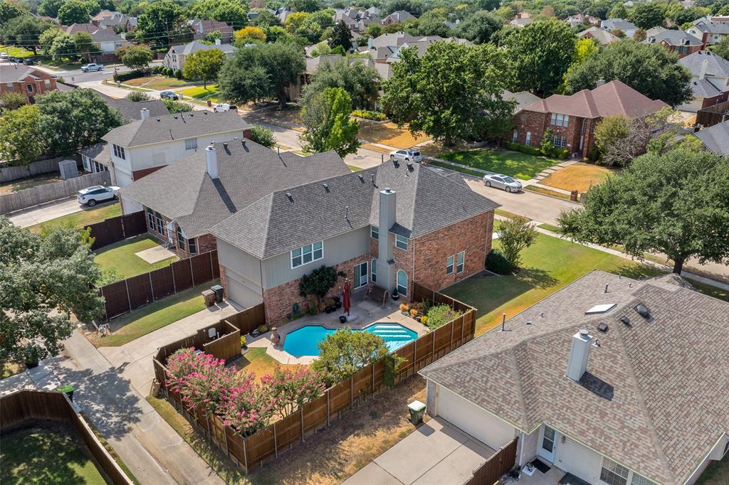 8024 Alderwood Place Property Photo 4