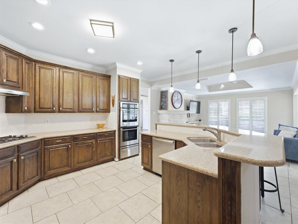 5024 Pointclear Court Property Photo 15