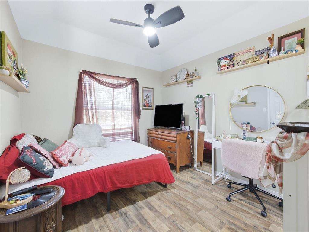 5024 Pointclear Court Property Photo 28