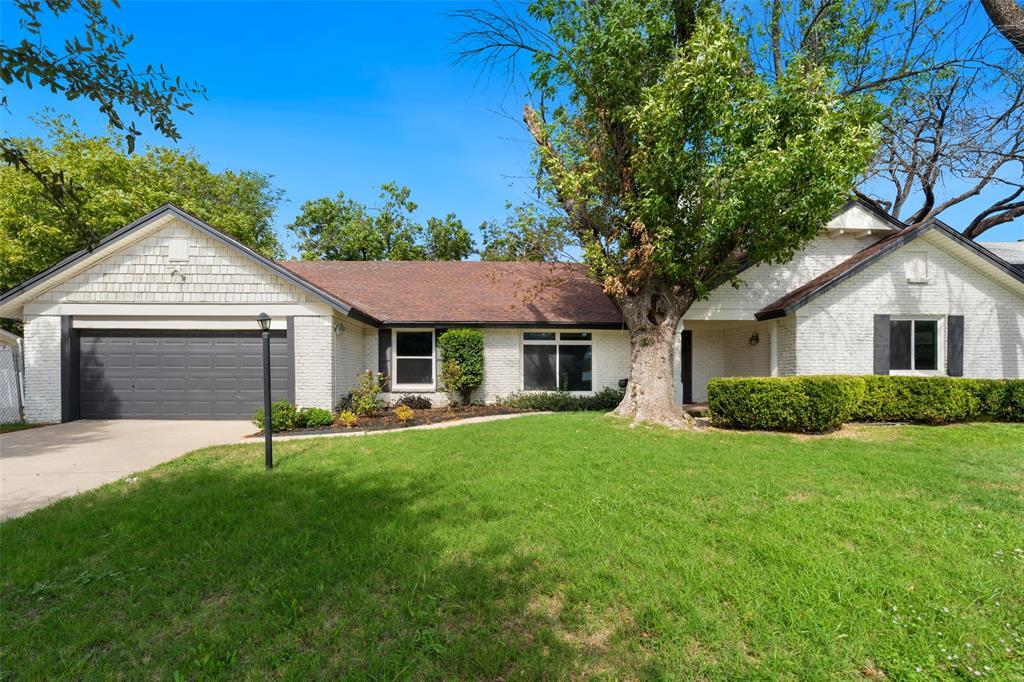 8116 Bangor Drive Property Photo 1