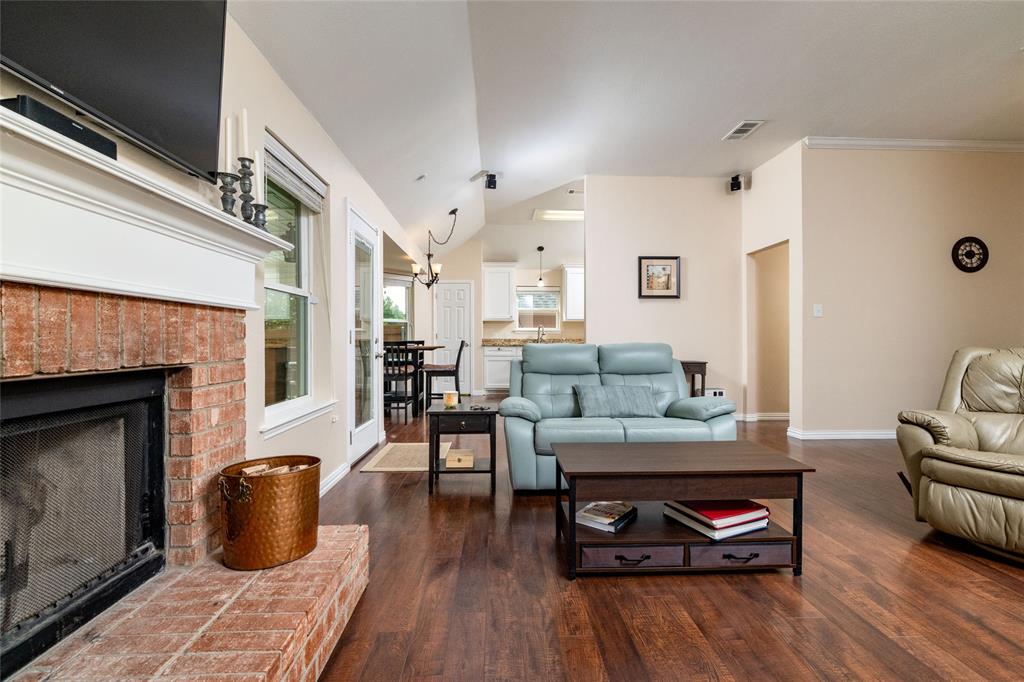 1808 Estates Drive Property Photo 11