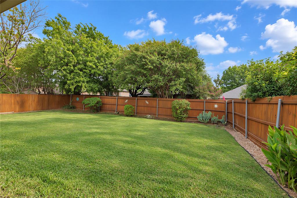 1808 Estates Drive Property Photo 28
