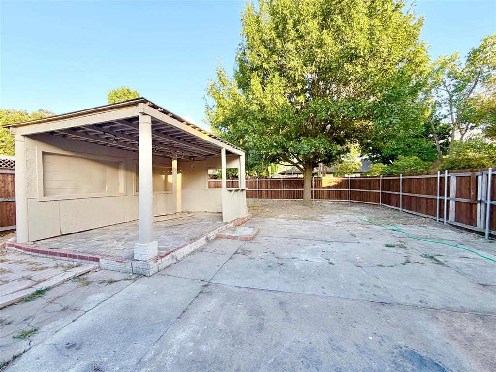 610 Colonial Drive Property Photo 31