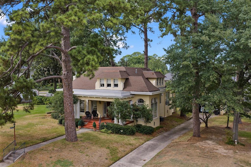 840 Monrovia Street Property Photo 1