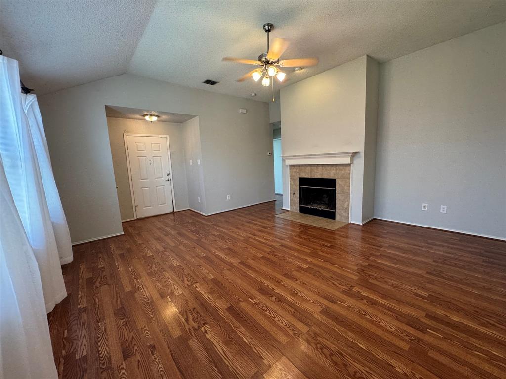 112 Starlight Drive Property Photo 3