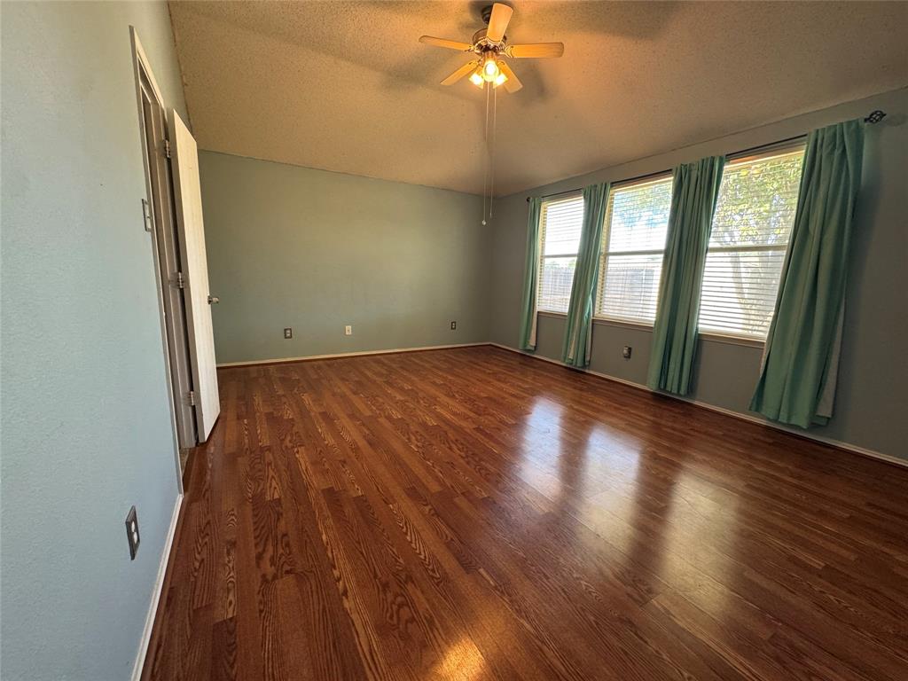 112 Starlight Drive Property Photo 9