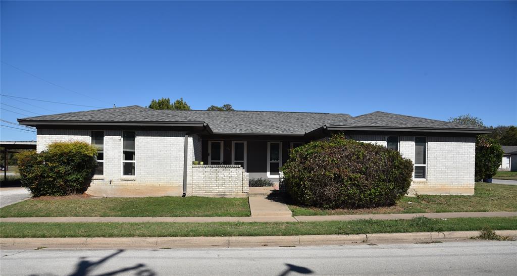 1001 Roky Court Property Photo 2