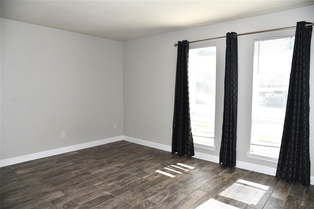 1001 Roky Court Property Photo 10
